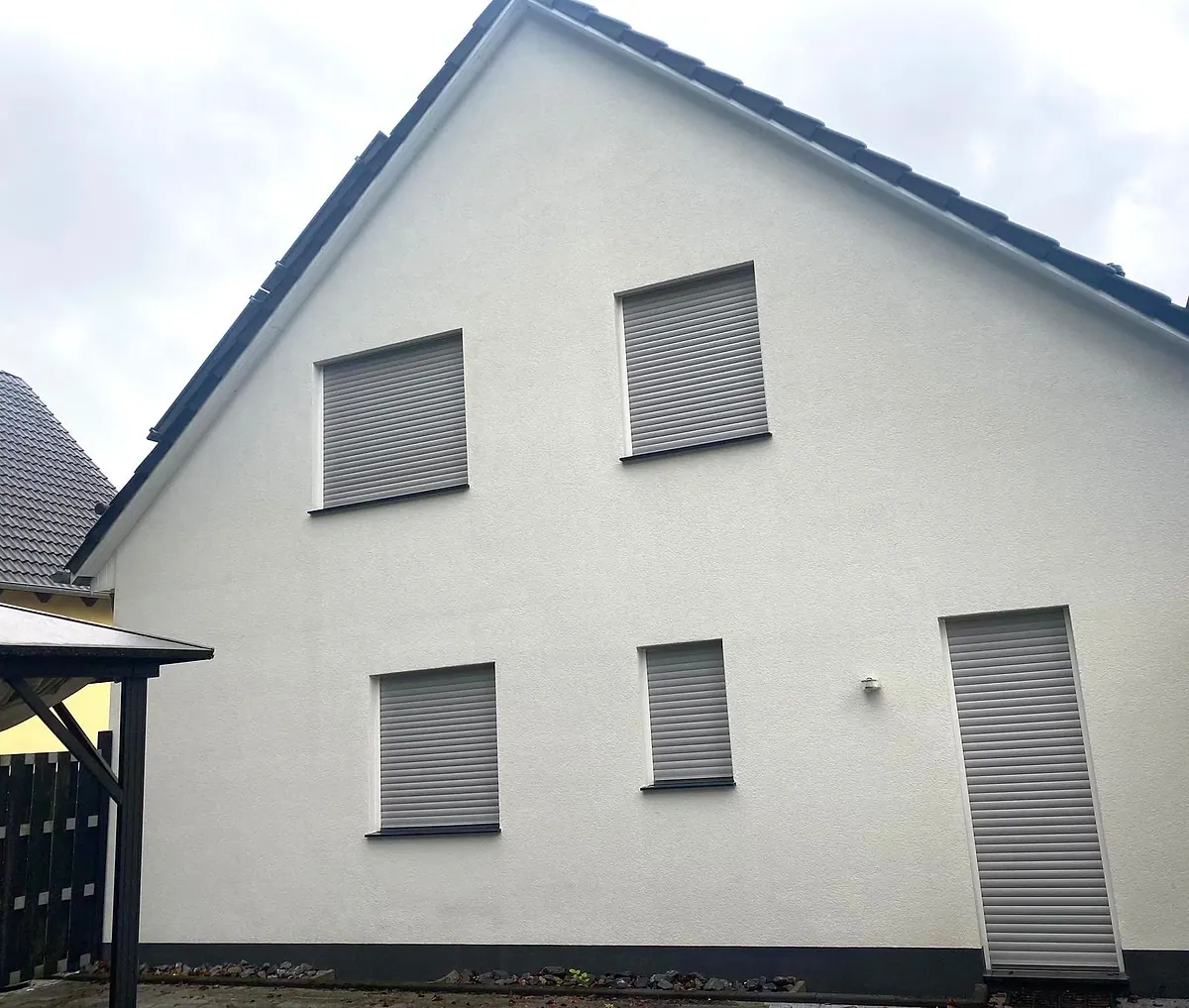 Fassadenreinigung – Einfamilienhaus in Essen nach der Reinigung